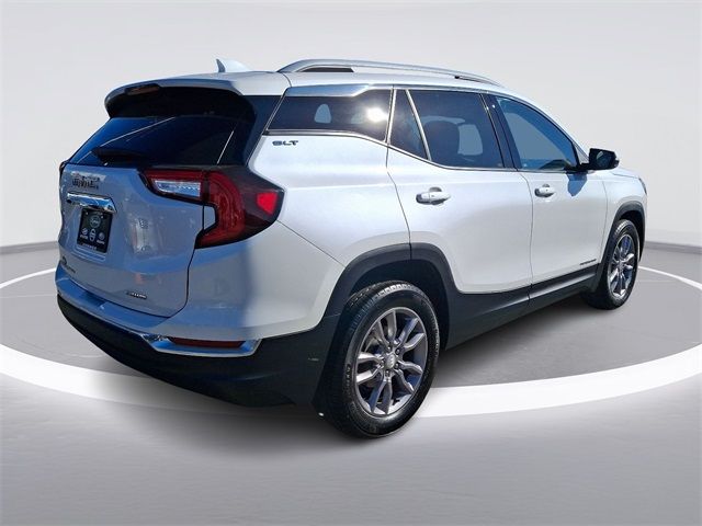 2022 GMC Terrain SLT