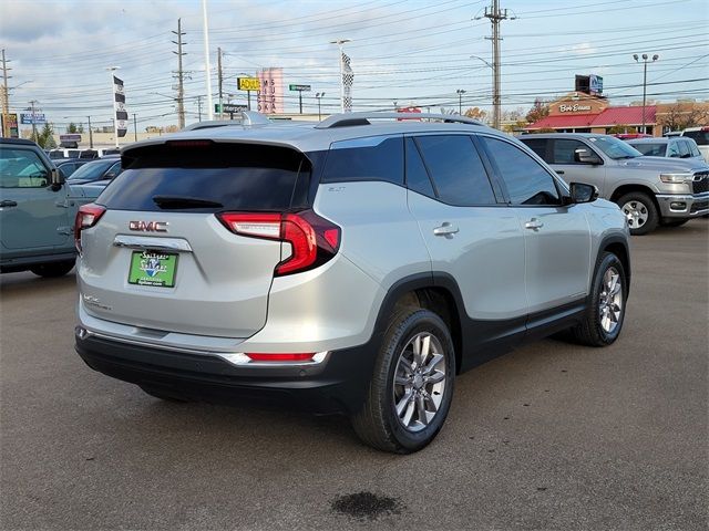 2022 GMC Terrain SLT