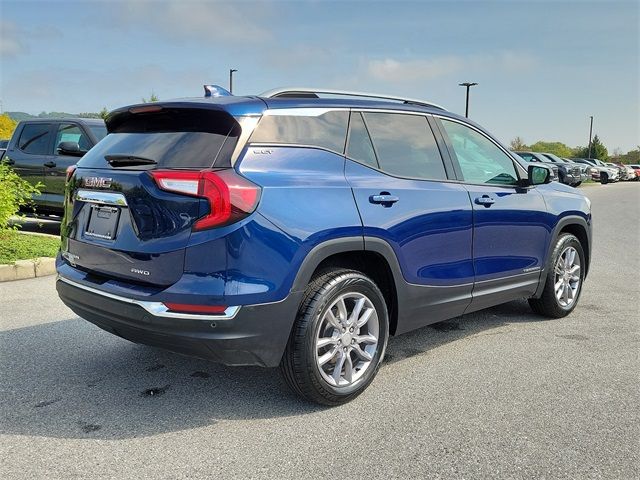 2022 GMC Terrain SLT