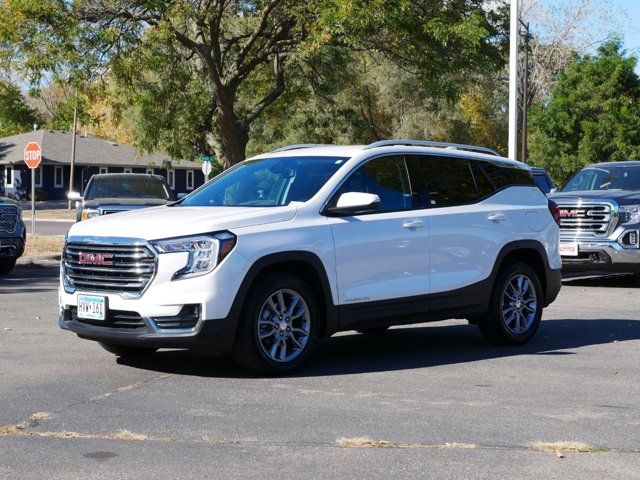 2022 GMC Terrain SLT