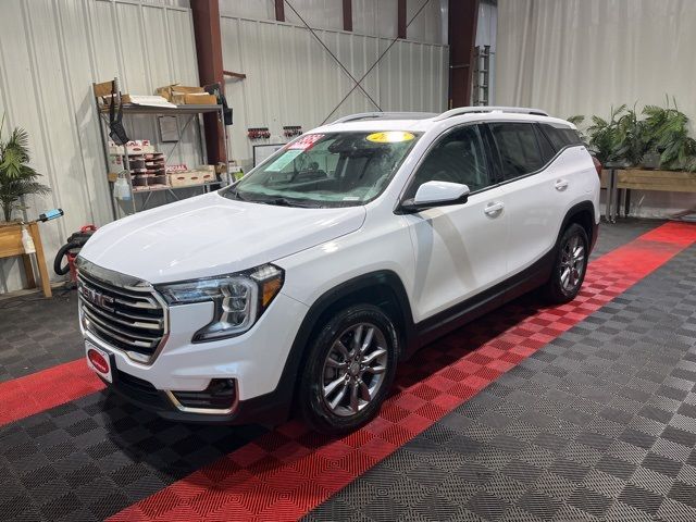 2022 GMC Terrain SLT