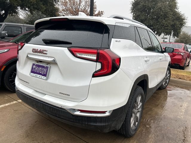 2022 GMC Terrain SLT