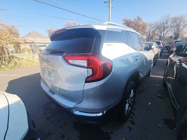 2022 GMC Terrain SLT