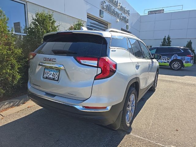 2022 GMC Terrain SLT