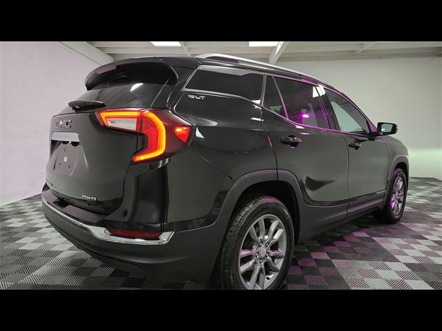 2022 GMC Terrain SLT