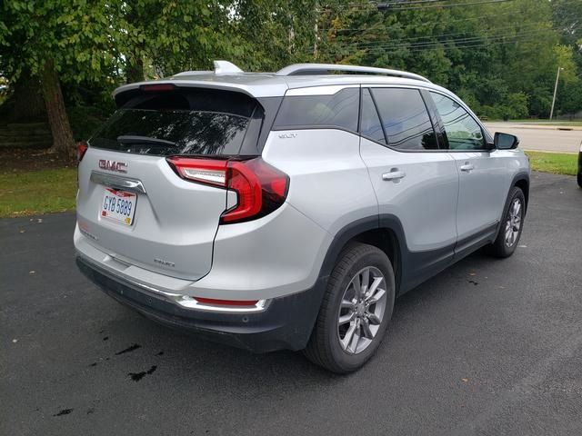 2022 GMC Terrain SLT