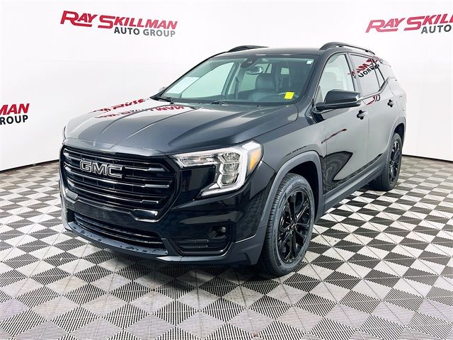 2022 GMC Terrain SLT