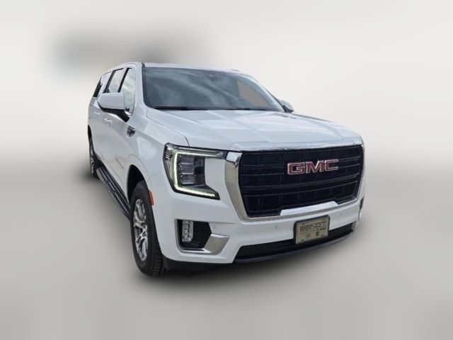 2022 GMC Yukon XL SLE