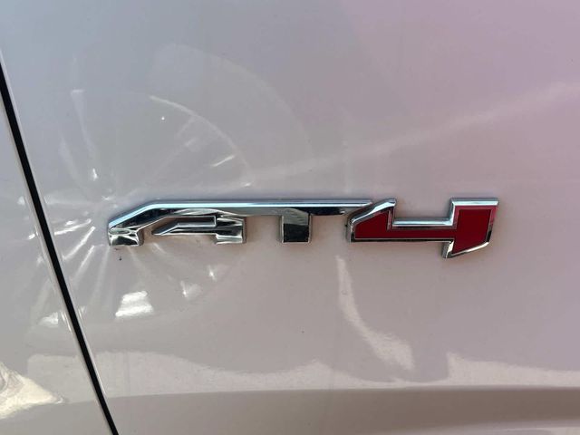 2022 GMC Yukon AT4