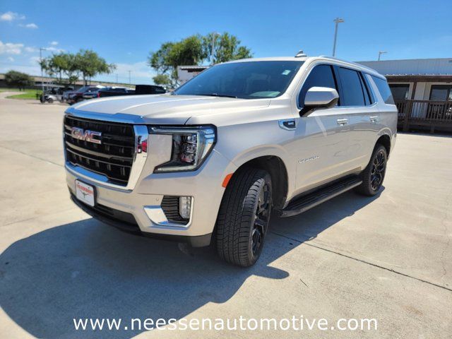 2022 GMC Yukon SLE