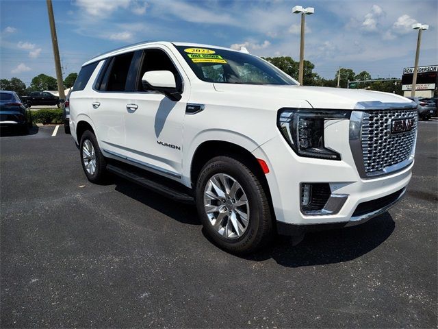 2022 GMC Yukon SLT