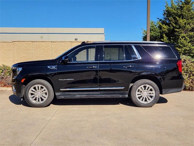 2022 GMC Yukon SLT