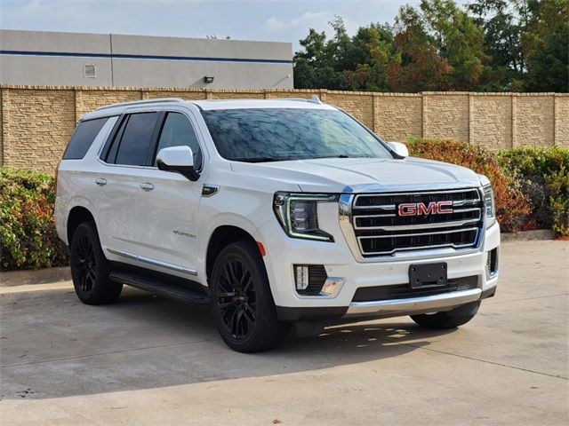 2022 GMC Yukon SLT