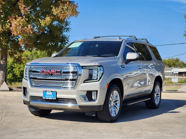 2022 GMC Yukon SLT