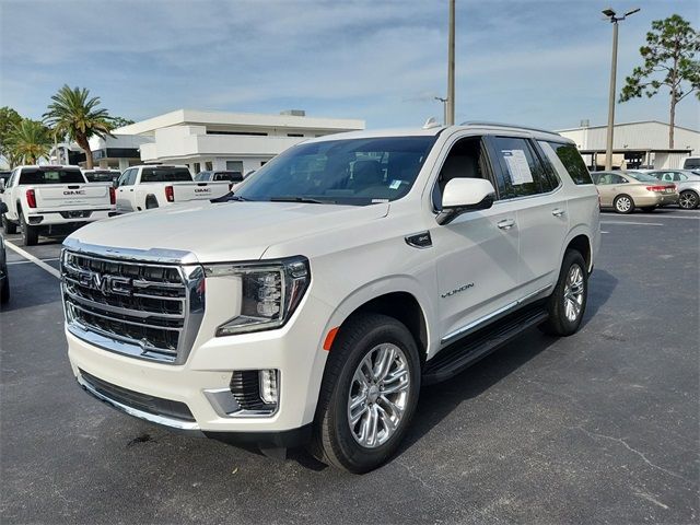 2022 GMC Yukon SLT