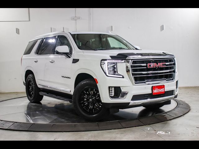 2022 GMC Yukon SLT