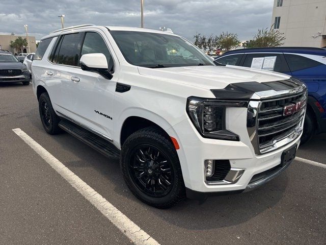 2022 GMC Yukon SLT