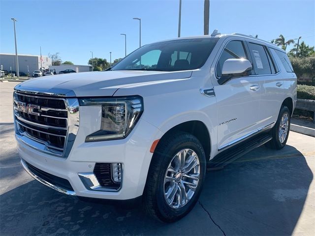 2022 GMC Yukon SLT