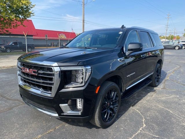 2022 GMC Yukon SLT