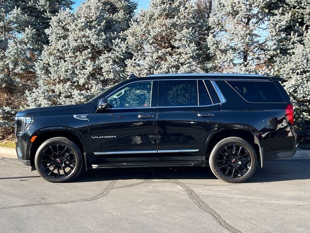 2022 GMC Yukon SLT