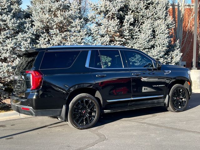 2022 GMC Yukon SLT