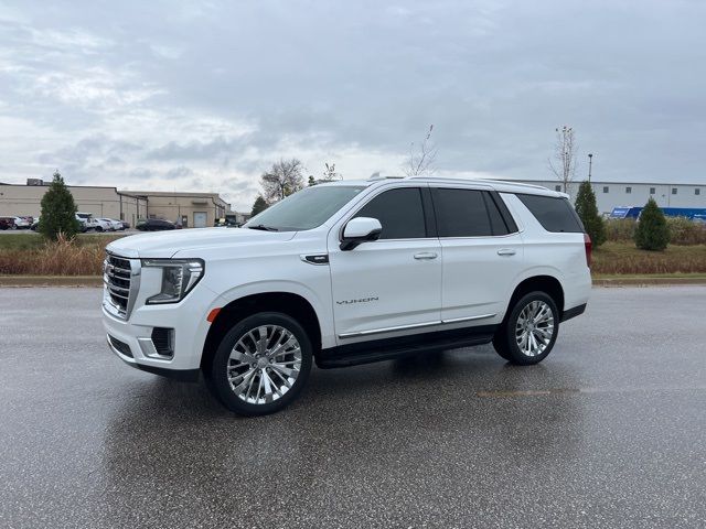 2022 GMC Yukon SLT