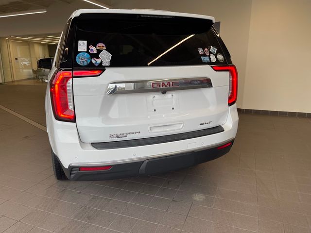 2022 GMC Yukon SLT