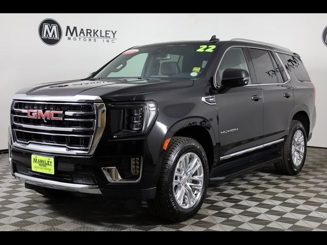2022 GMC Yukon SLT