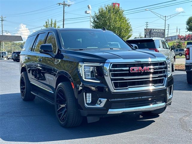 2022 GMC Yukon SLT