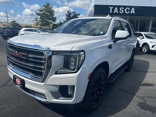 2022 GMC Yukon SLT