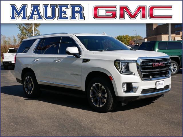 2022 GMC Yukon SLT