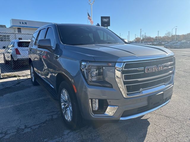 2022 GMC Yukon SLT