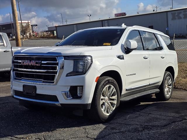 2022 GMC Yukon SLT