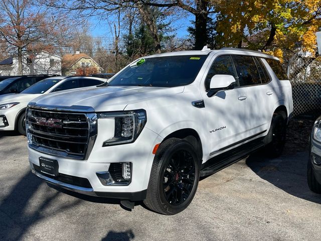 2022 GMC Yukon SLT