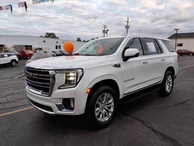 2022 GMC Yukon SLT