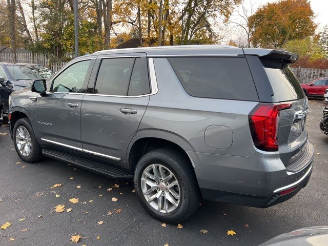 2022 GMC Yukon SLT