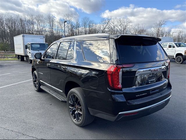 2022 GMC Yukon SLT