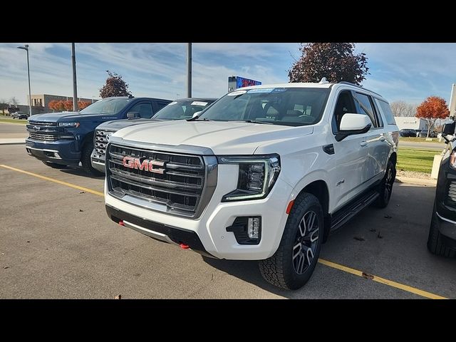 2022 GMC Yukon XL AT4