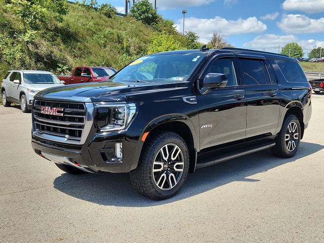 2022 GMC Yukon XL AT4