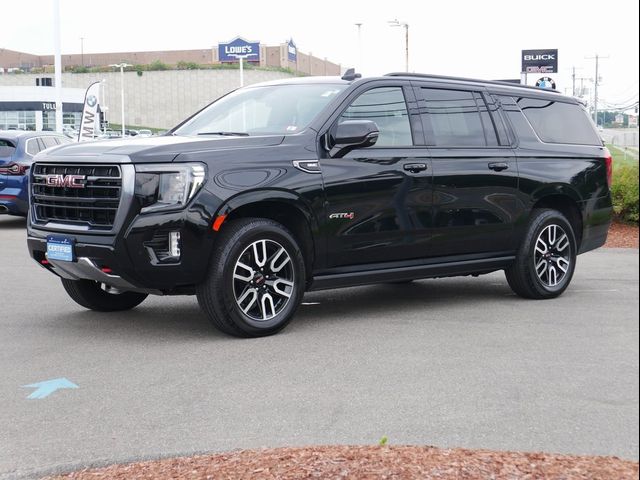 2022 GMC Yukon XL AT4