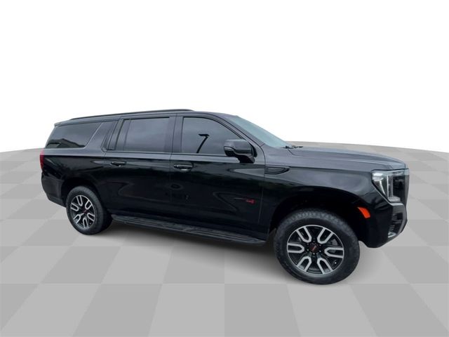 2022 GMC Yukon XL AT4