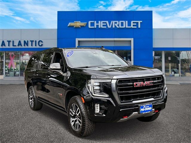 2022 GMC Yukon XL AT4