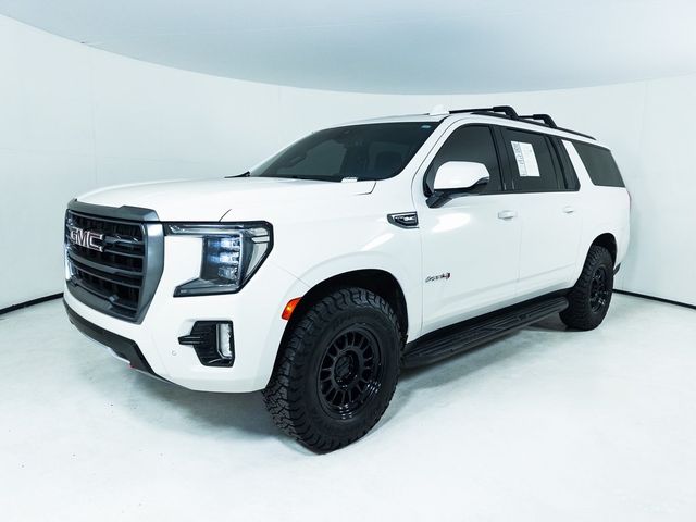 2022 GMC Yukon XL AT4