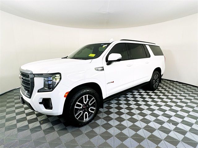 2022 GMC Yukon XL AT4