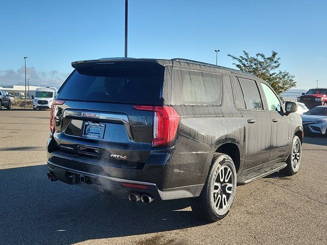 2022 GMC Yukon XL AT4