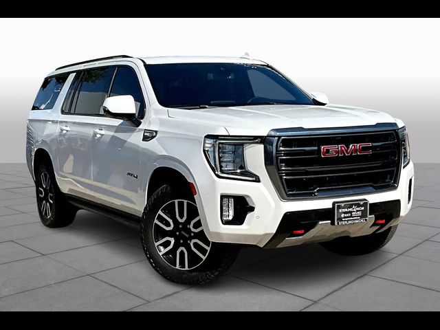 2022 GMC Yukon XL AT4