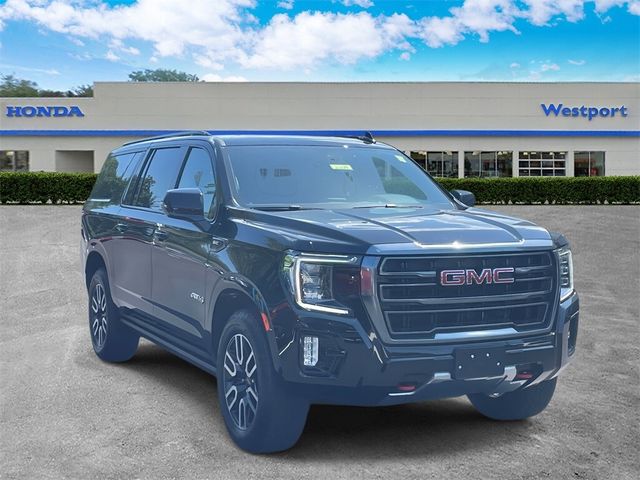 2022 GMC Yukon XL AT4