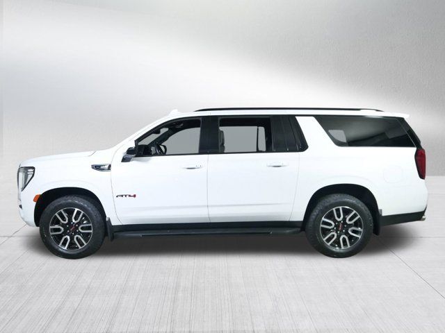 2022 GMC Yukon XL AT4