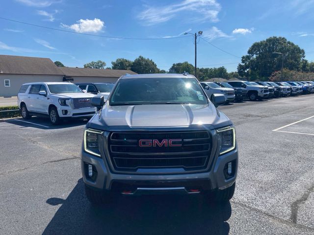 2022 GMC Yukon XL AT4