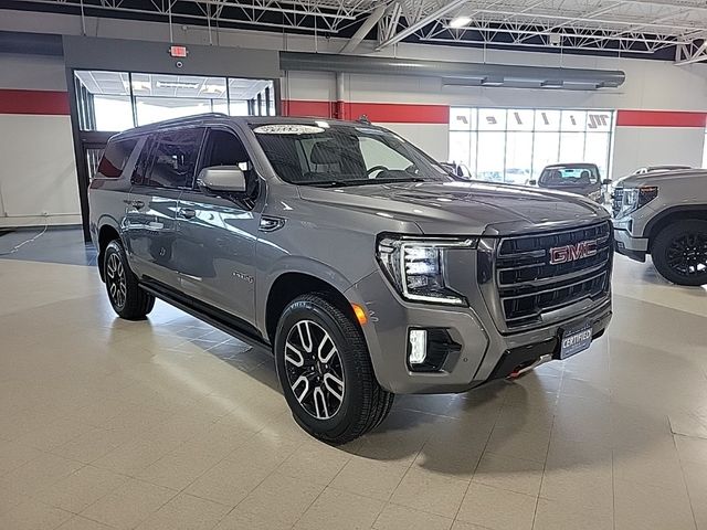 2022 GMC Yukon XL AT4